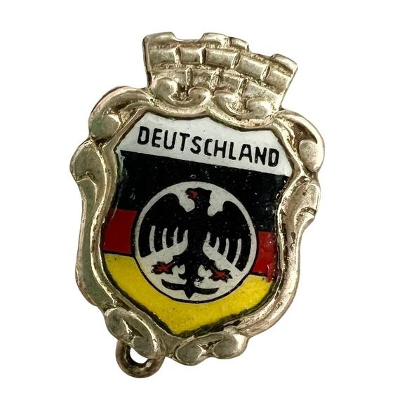 Germany Deutschland Small Pin on gold tone backing - Picture 1 of 2